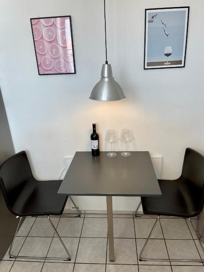 Wunderschoene 3 Zimmer Mitten In Schwabing *